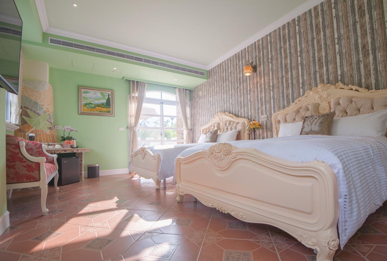 山閱聖堡羅莊園 Bed & Breakfast Yuchi Luaran gambar